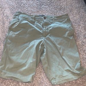 American Eagle Extreme Flex Cargo Shorts in Green
